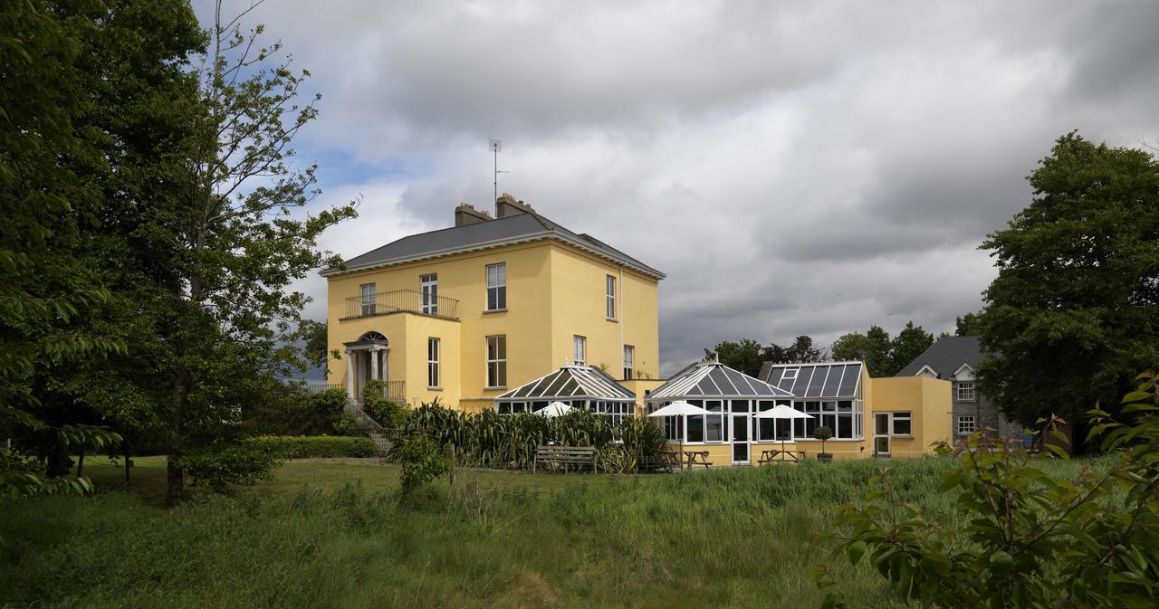 Becketts Hotel Leixlip Exterior photo